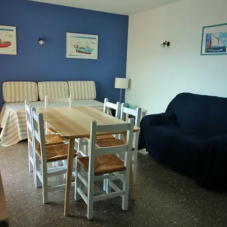 W213 Apartment *